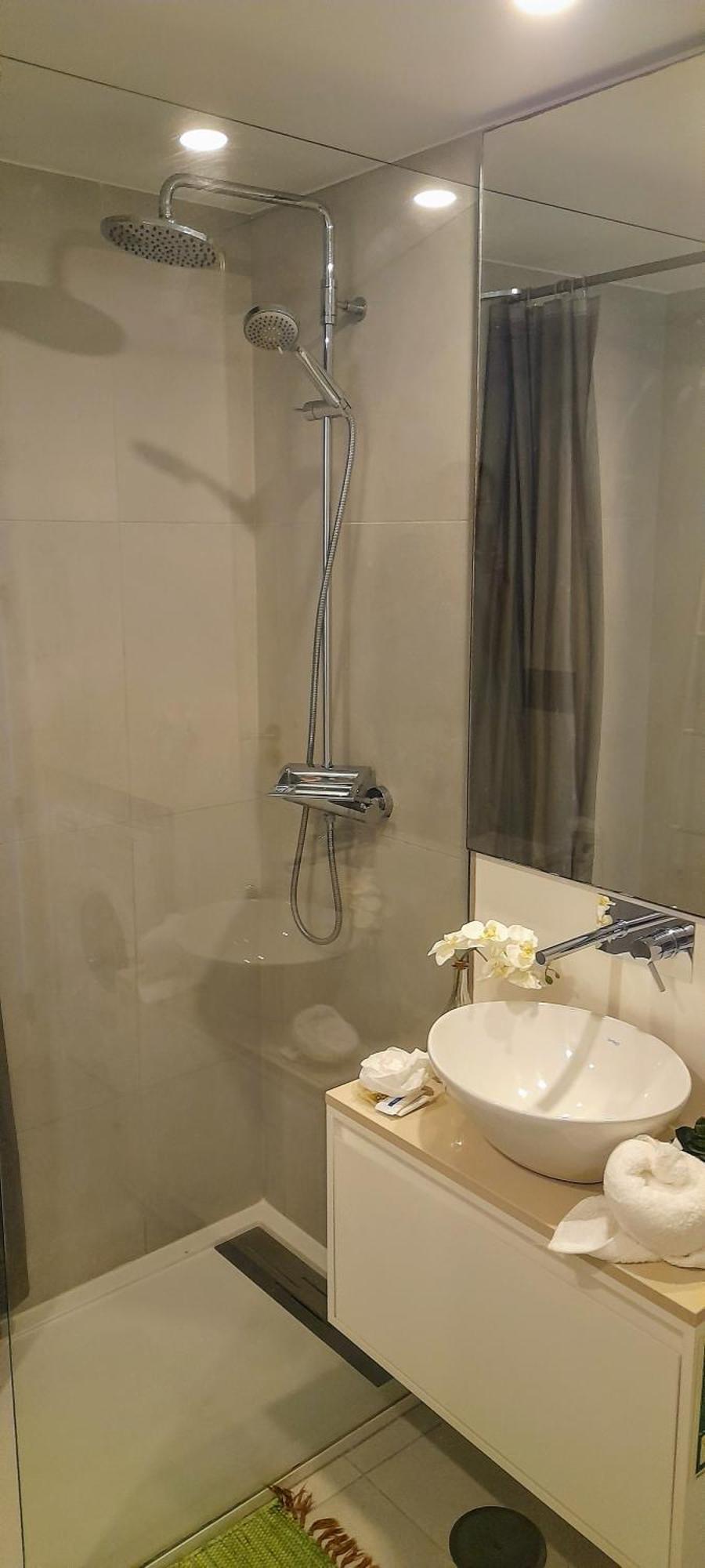 Light Brown Central Apartment Aveiro Luaran gambar