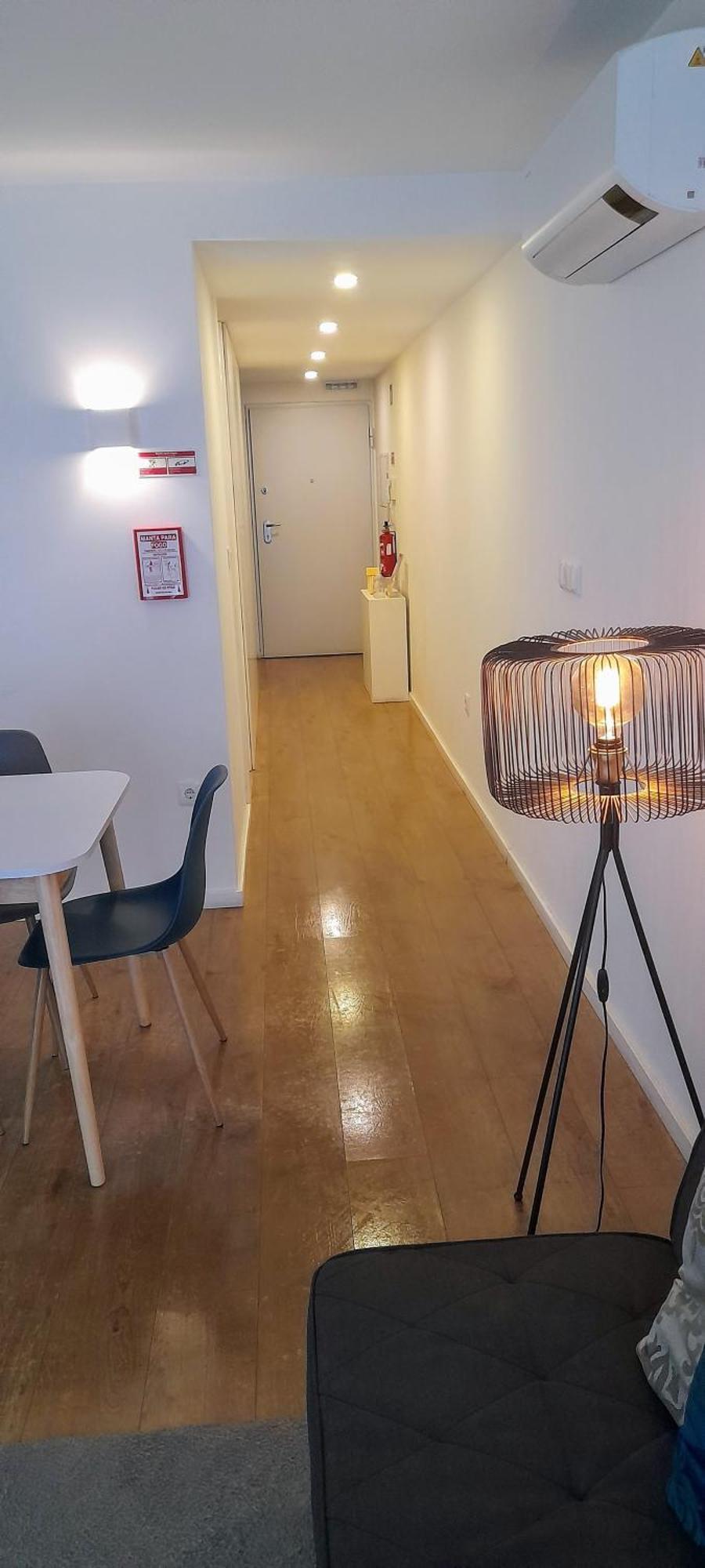 Light Brown Central Apartment Aveiro Luaran gambar